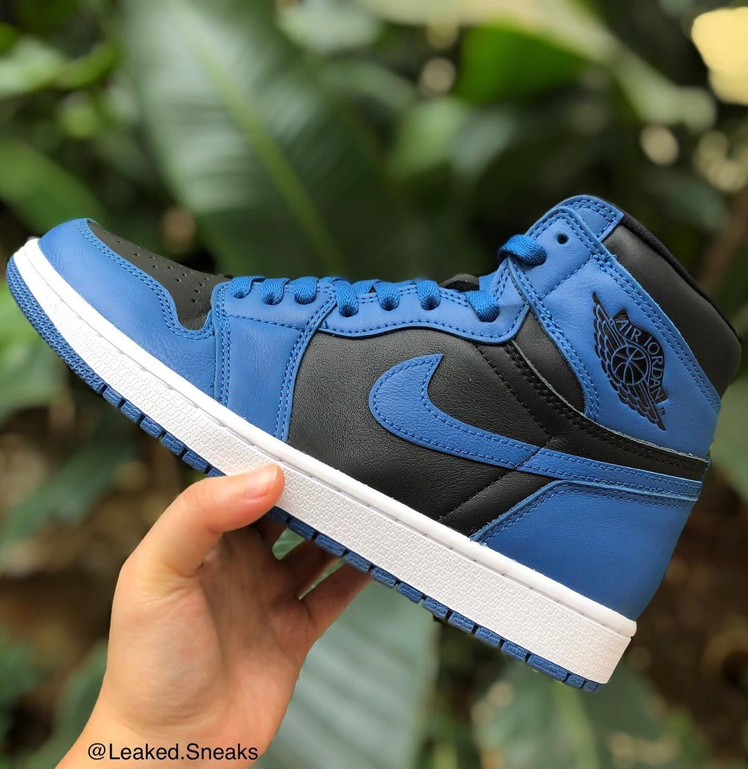 nike-air-jordan-1-retro-high-og-dark-marina-blue-555088-404-release-20220115
