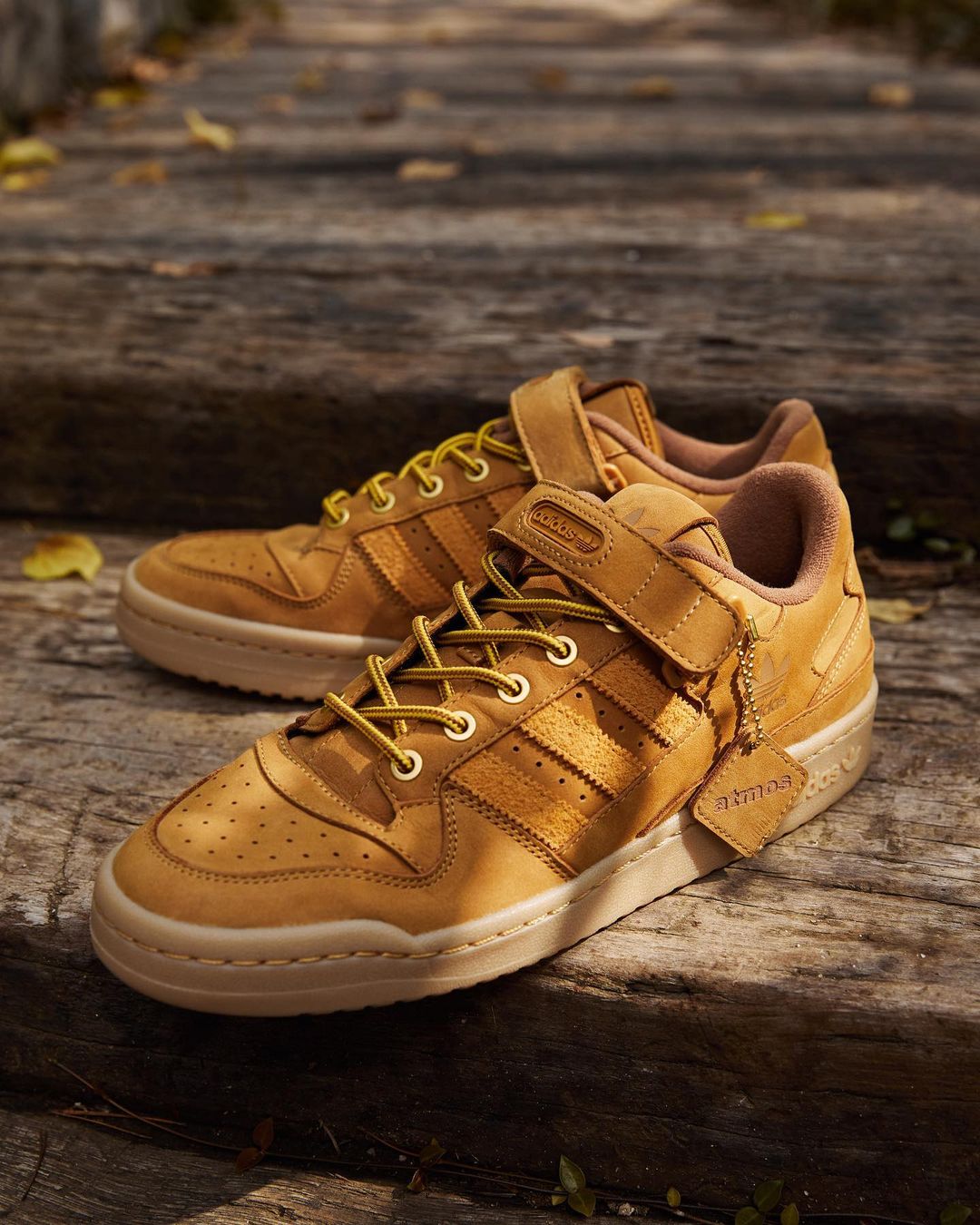 atmos-adidas-forum-low-wheat-gx3953-release-20211030