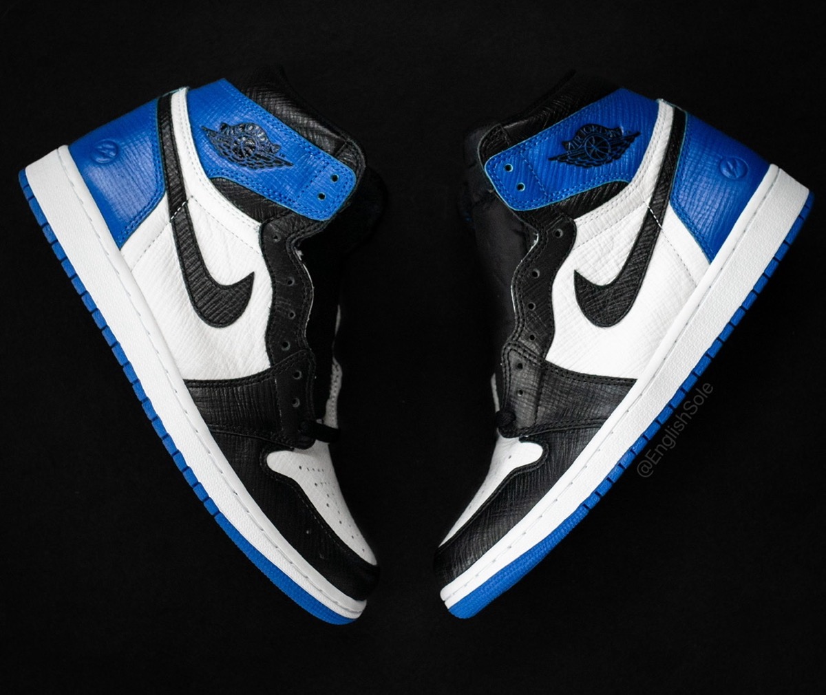 Louis Vuittonレザーを使用した Fragment × Nike Air Jordan 1 High OG 