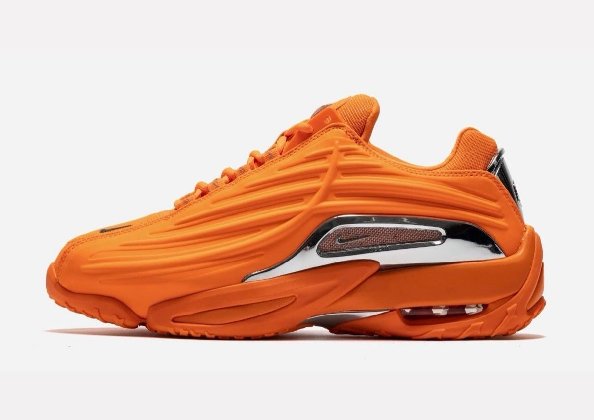 NOCTA × Nike Hot Step 2 “Total Orange”が国内3月15日より発売予定 